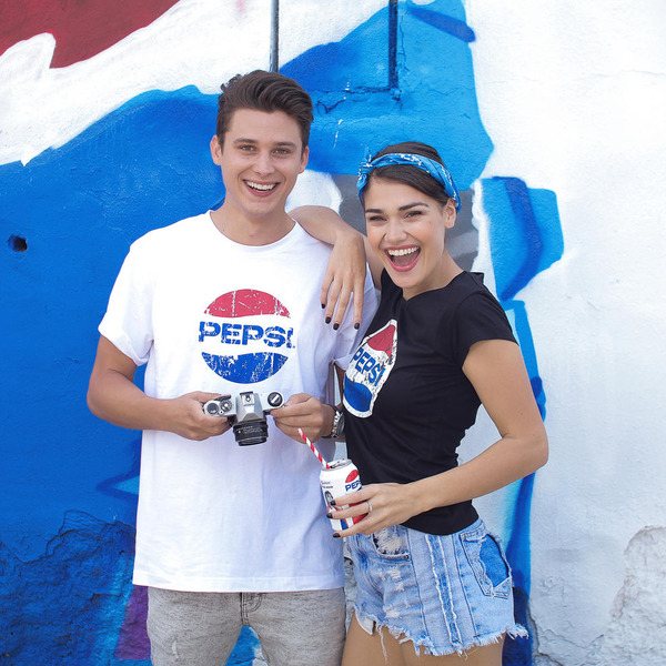 PEPSI × WALL